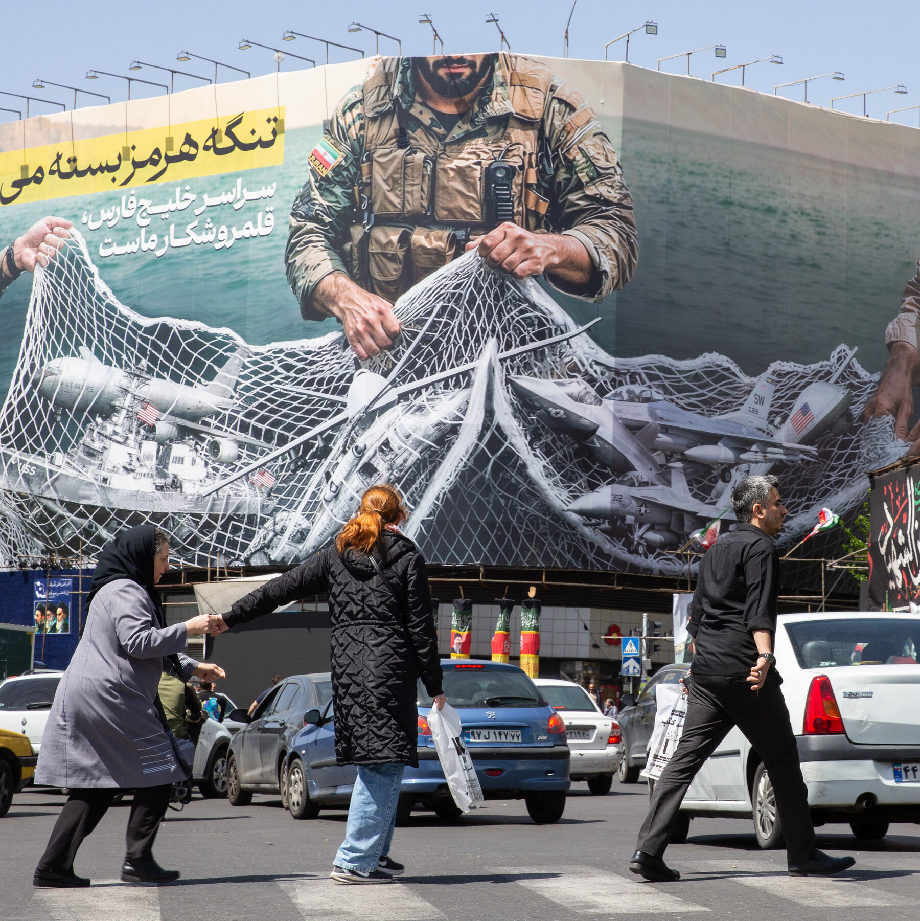 🇺🇸米国 🇮🇷イラン 【中東戦争】トランプ、イランの発電所・橋梁を攻撃すると脅迫―ホルムズ海峡封鎖受け