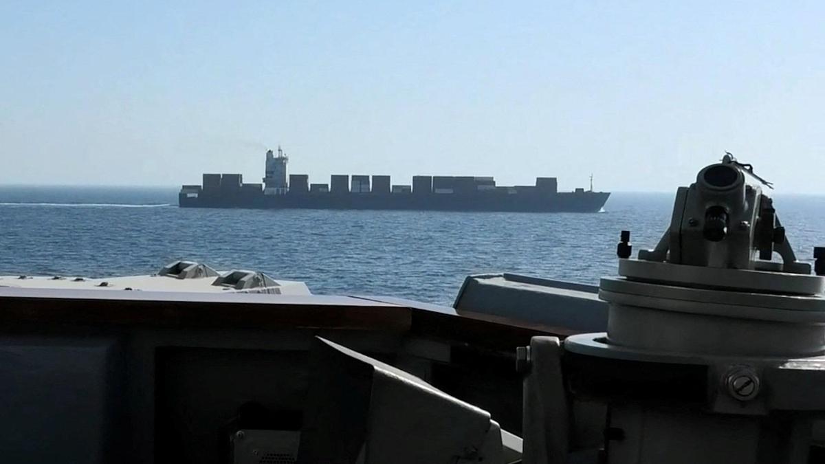 🇺🇸米国 🇮🇷イラン 【中東情勢】米軍がホルムズ海峡付近でイラン船籍の貨物船を拿捕、イランが強く反発