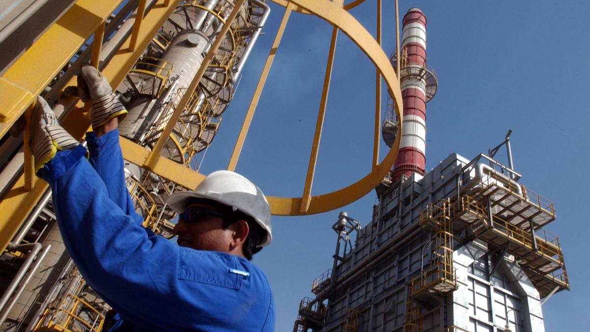 🇸🇦サウジ 🇦🇪UAE 【中東エネルギー】UAEがOPEC脱退へ、石油協調体制に亀裂―サウジの求心力低下も