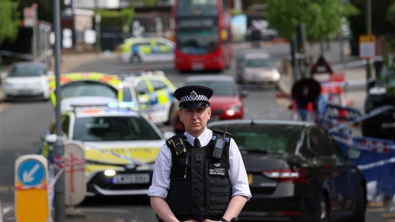 🇬🇧英国 【反ユダヤ主義】ロンドンでユダヤ人男性2人が刺傷、容疑者逮捕・起訴　英国で緊急事態宣言